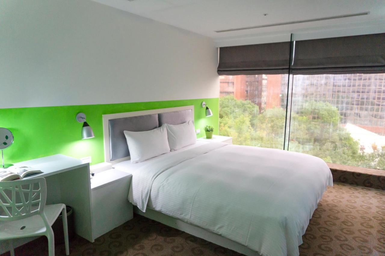 Green World Hostel Taipei Room photo